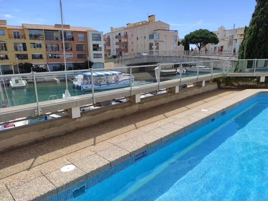 Confortable Appartement Grande Terrasse Piscine Parking Clim 阿格德 外观 照片